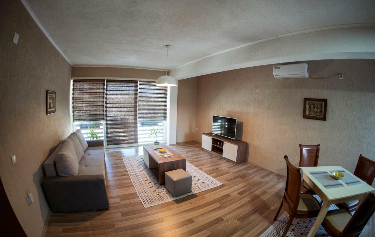 Dionis Rooms & Apartments Prilep Eksteriør billede